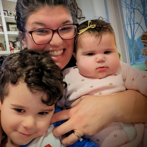 Meet your Posher, Lindsay - Picture 1 of 1